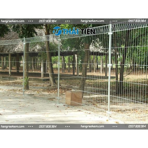 Hàng Rào Lưới Thép Gập Tam Giác 2 Đầu