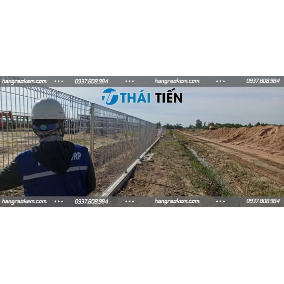 Hàng Rào Lưới Thép Gập Tam Giác 2 Đầu